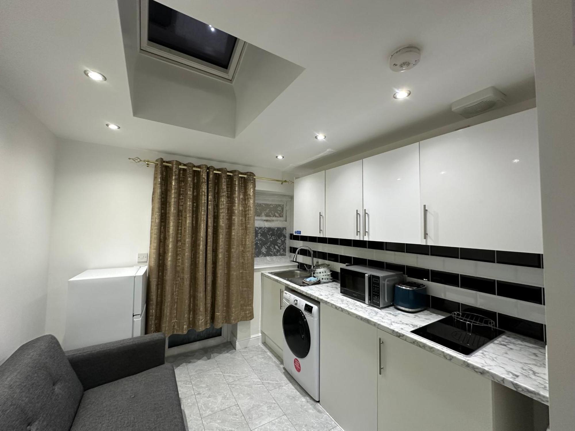 Smart Cosy/small Double In Oakridge Road Bromley Pensión Londres